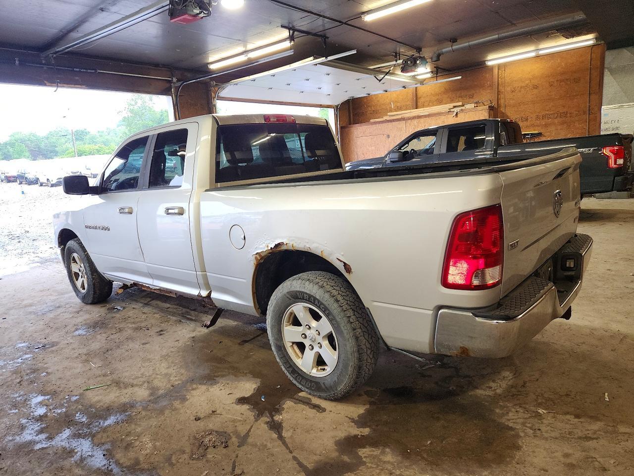 2012 Dodge Ram 1500 Slt - Image 2