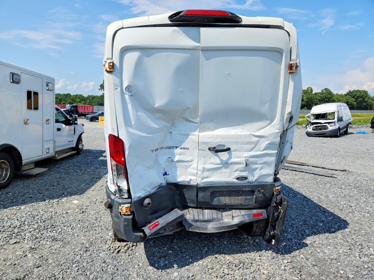 2018 Ford Transit T-250 Delivery Van - Фото 6