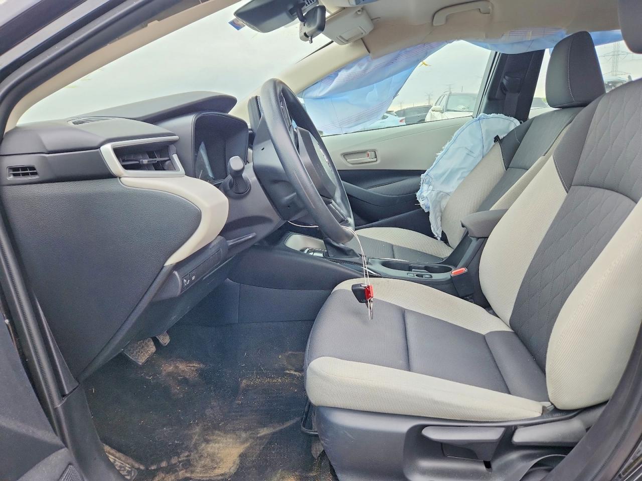 2025 Toyota Corolla Le - Image 7