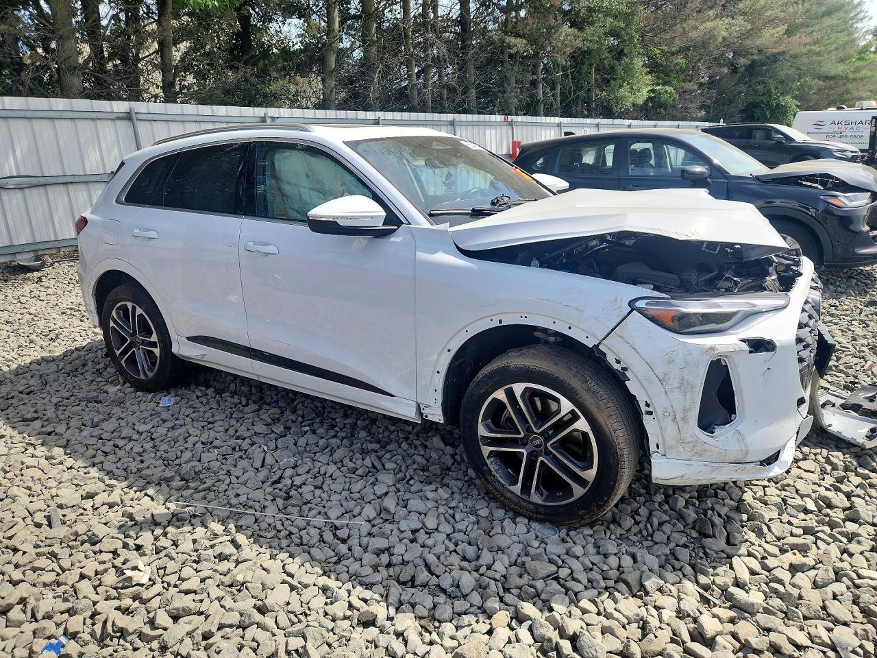 2025 Audi Q5 Premium - Фото 4