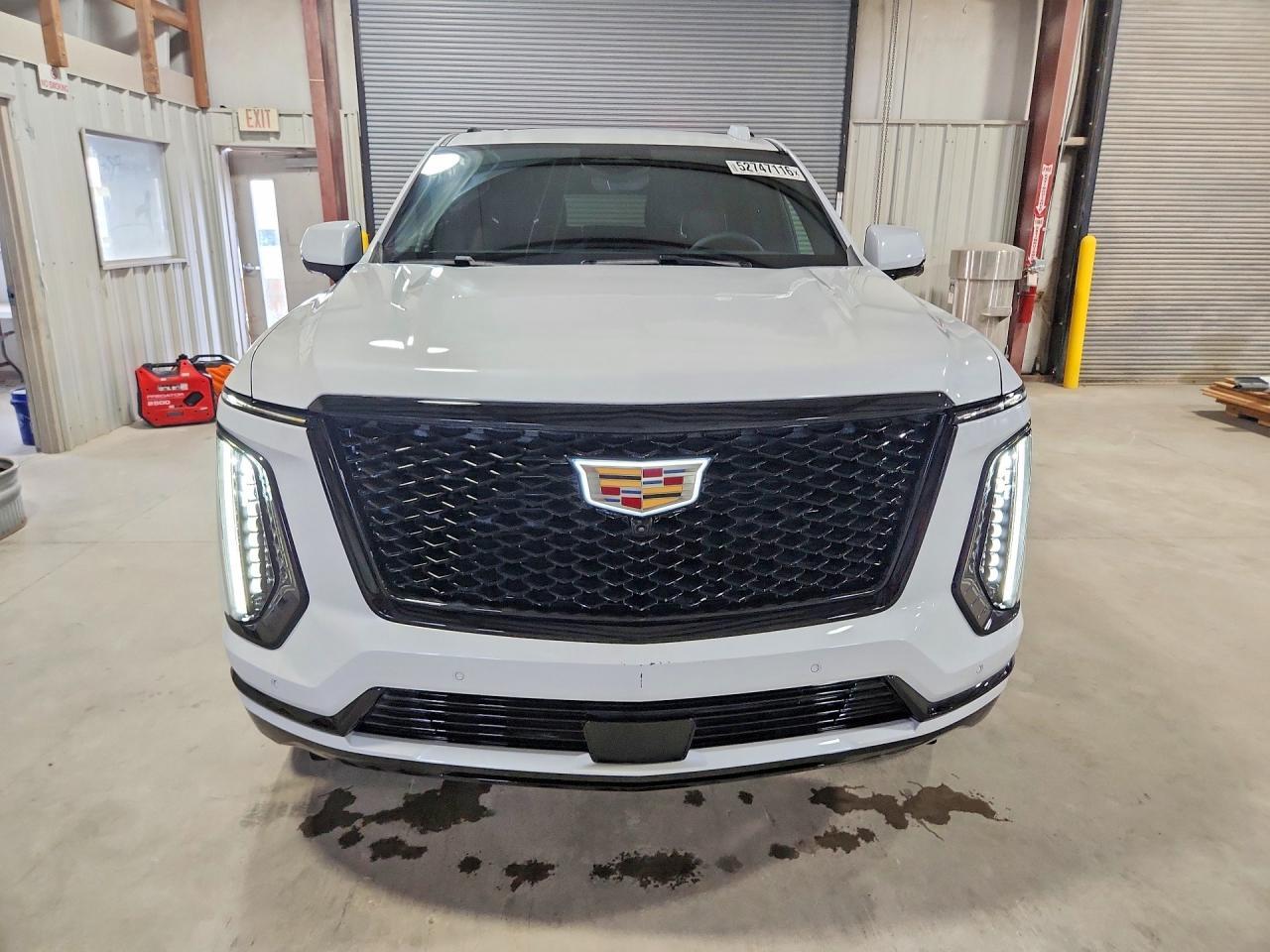2026 Cadillac Escalade Sport - Image 5