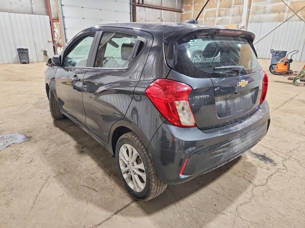2021 Chevrolet Spark 1Lt - Фото 2