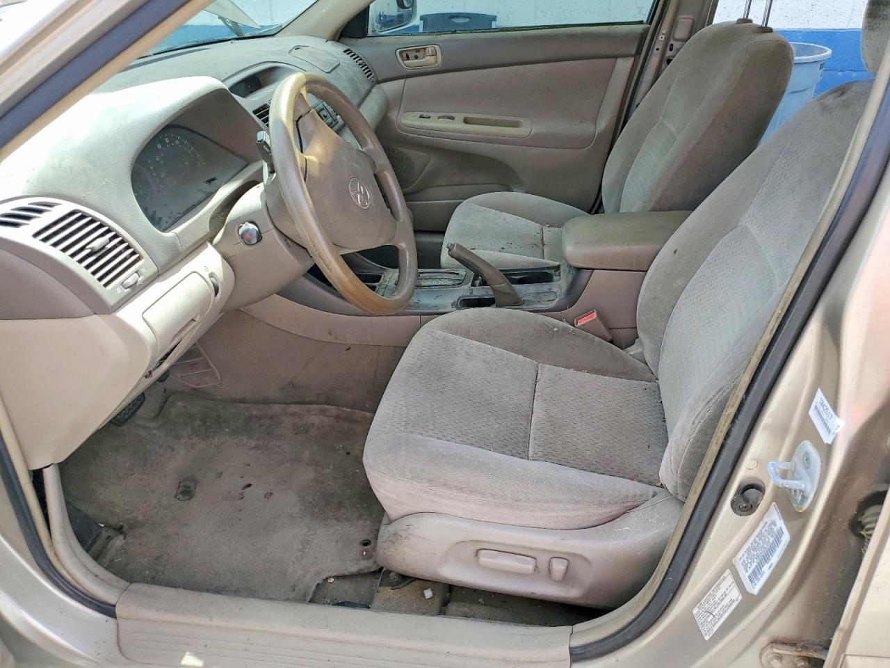 2002 Toyota Camry - Image 7