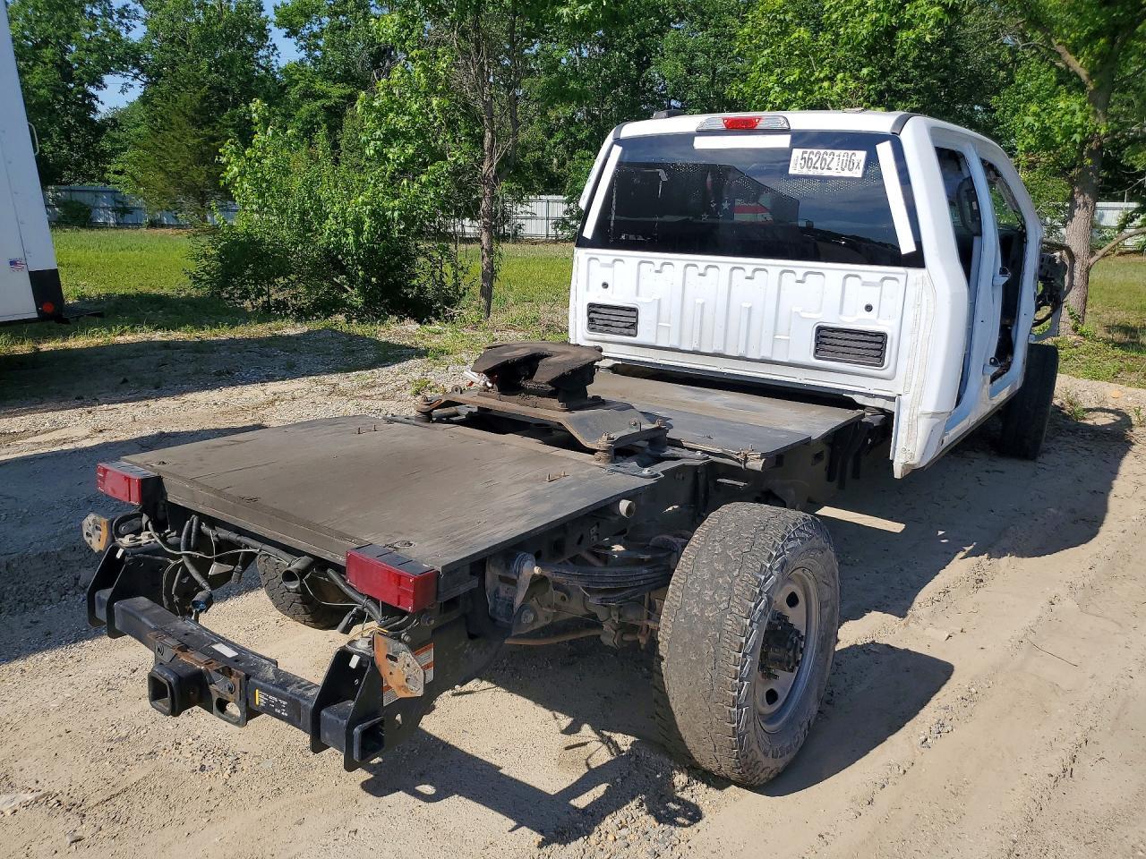 2022 Ford F350 Super Duty - Image 3