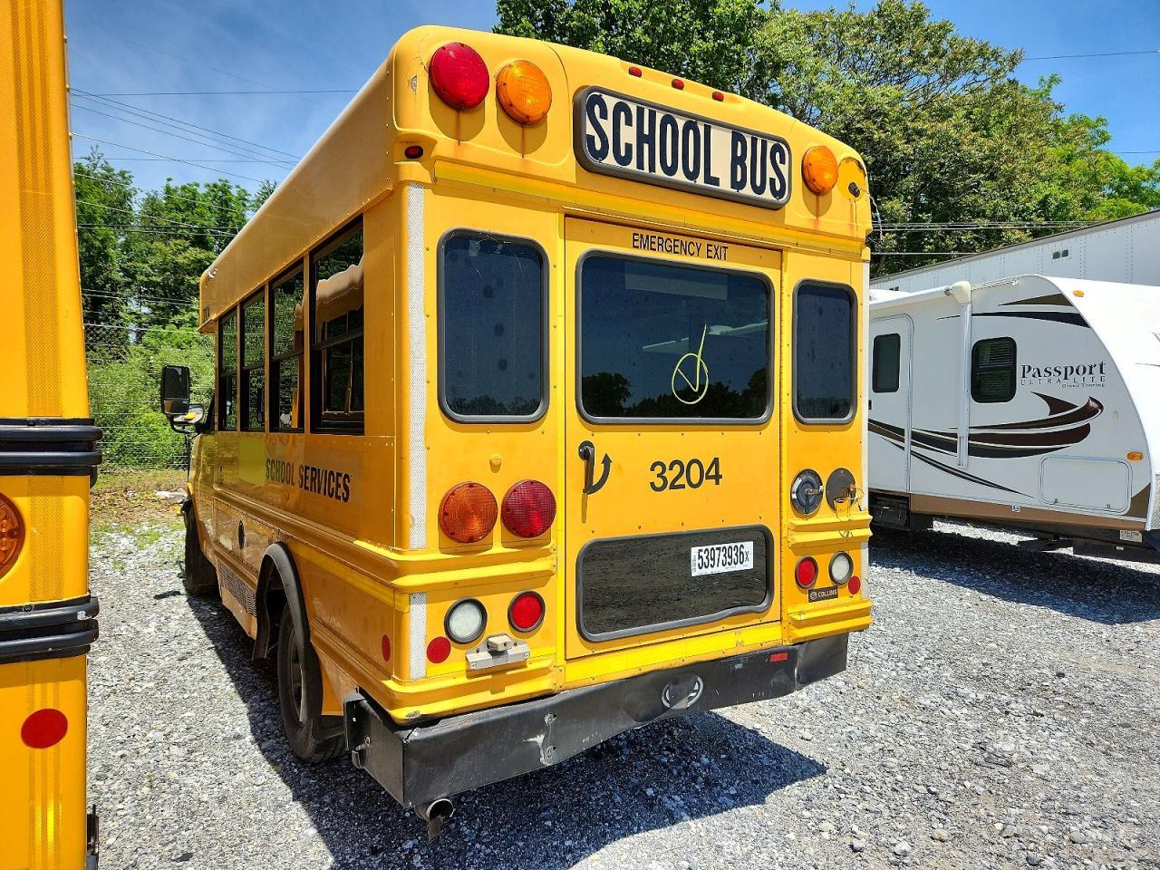 2011 Chevrolet Express G3500 - Фото 3