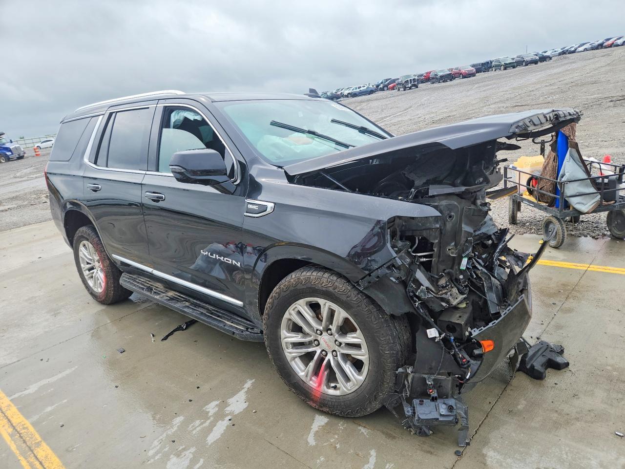 2022 GMC Yukon Slt - Фото 4