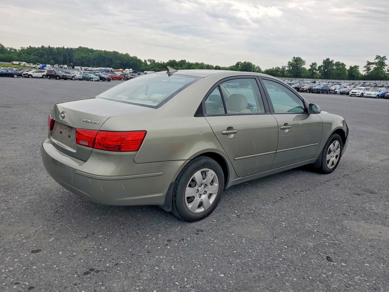 2009 Hyundai Sonata Gls - Image 3