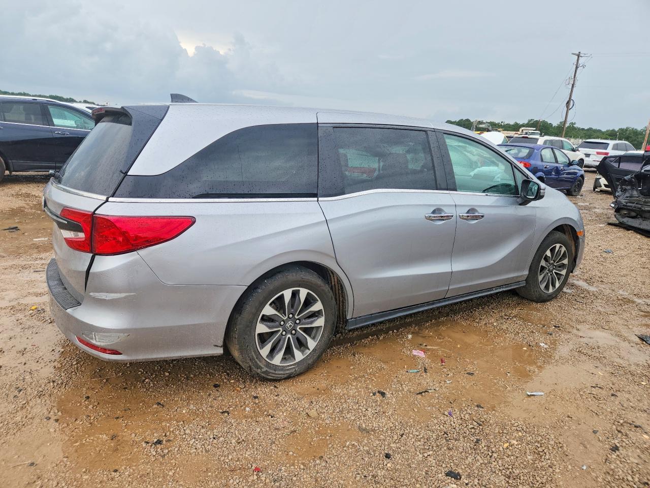 2021 Honda Odyssey Exl - Фото 3