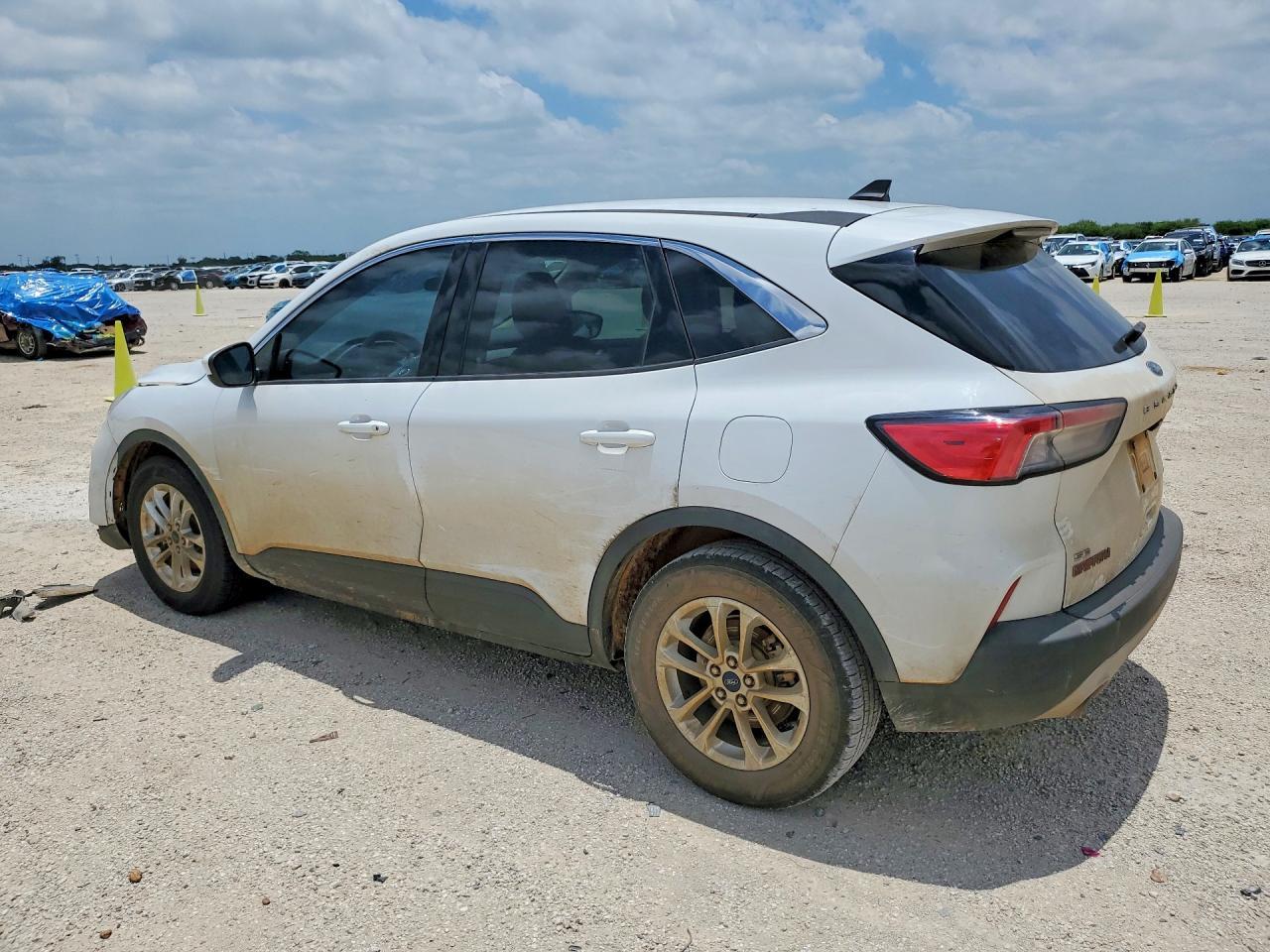 2020 Ford Escape Se - Image 2