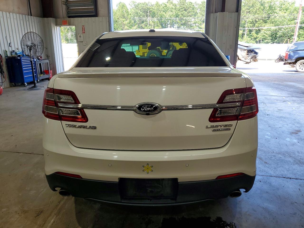 2013 Ford Taurus Limited - Image 6