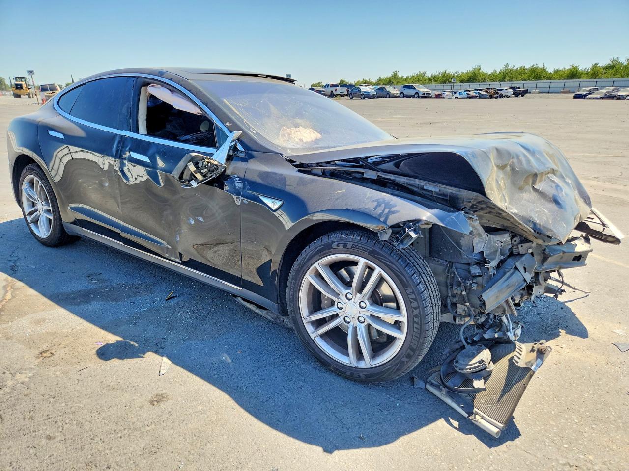2014 Tesla Model S - Image 4
