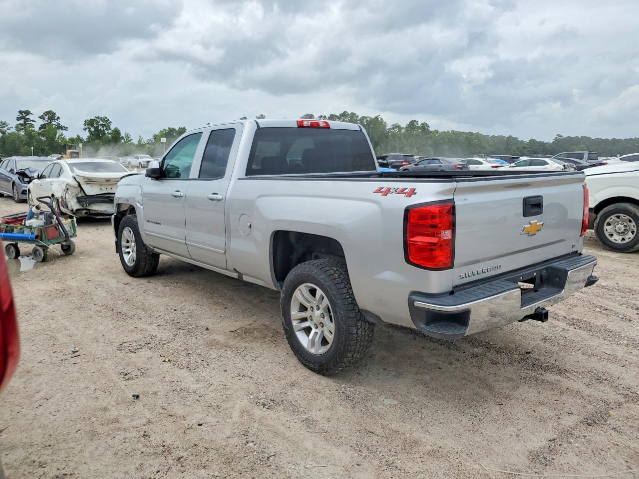 2018 Chevrolet Silverado K1500 Lt - Фото 2