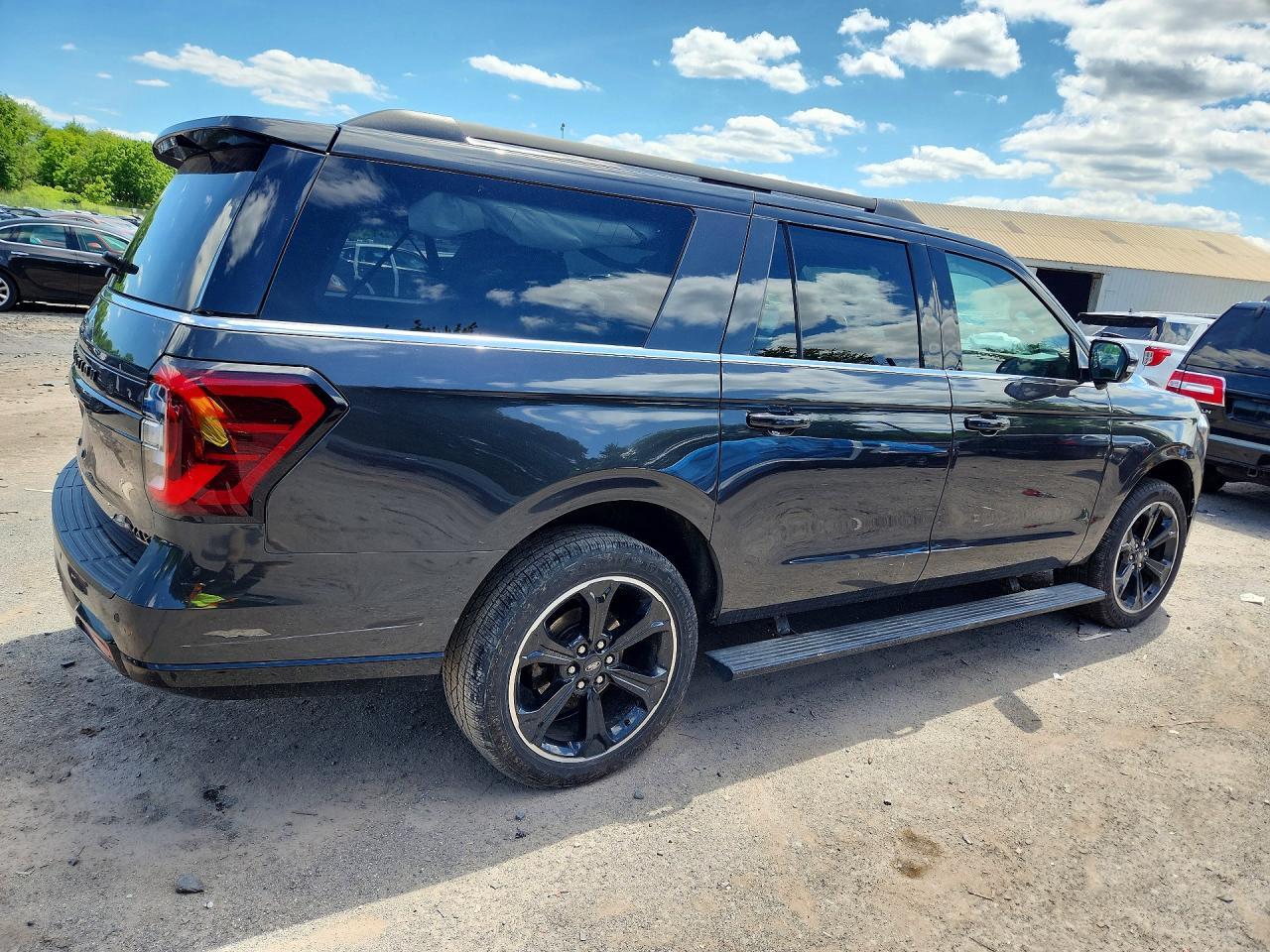 2023 Ford Expedition Max Limited - Фото 3
