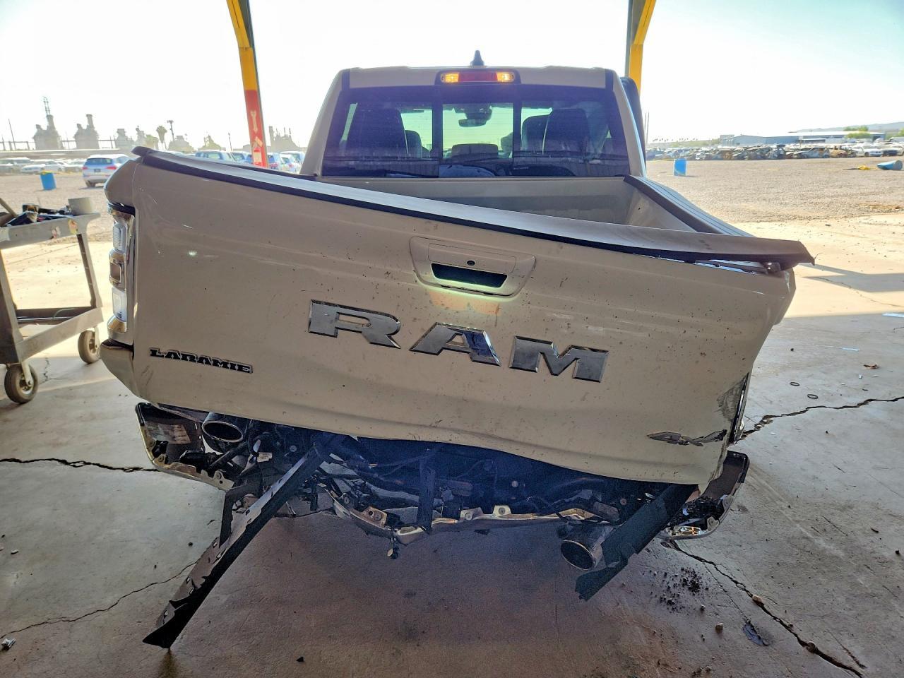 2026 Ram 1500 Laramie - Фото 6