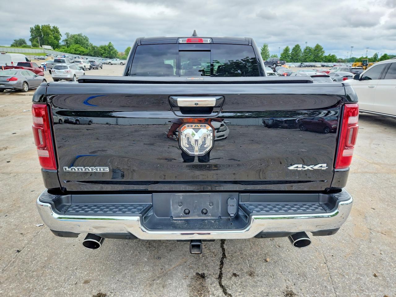 2020 Ram 1500 Laramie - Фото 6