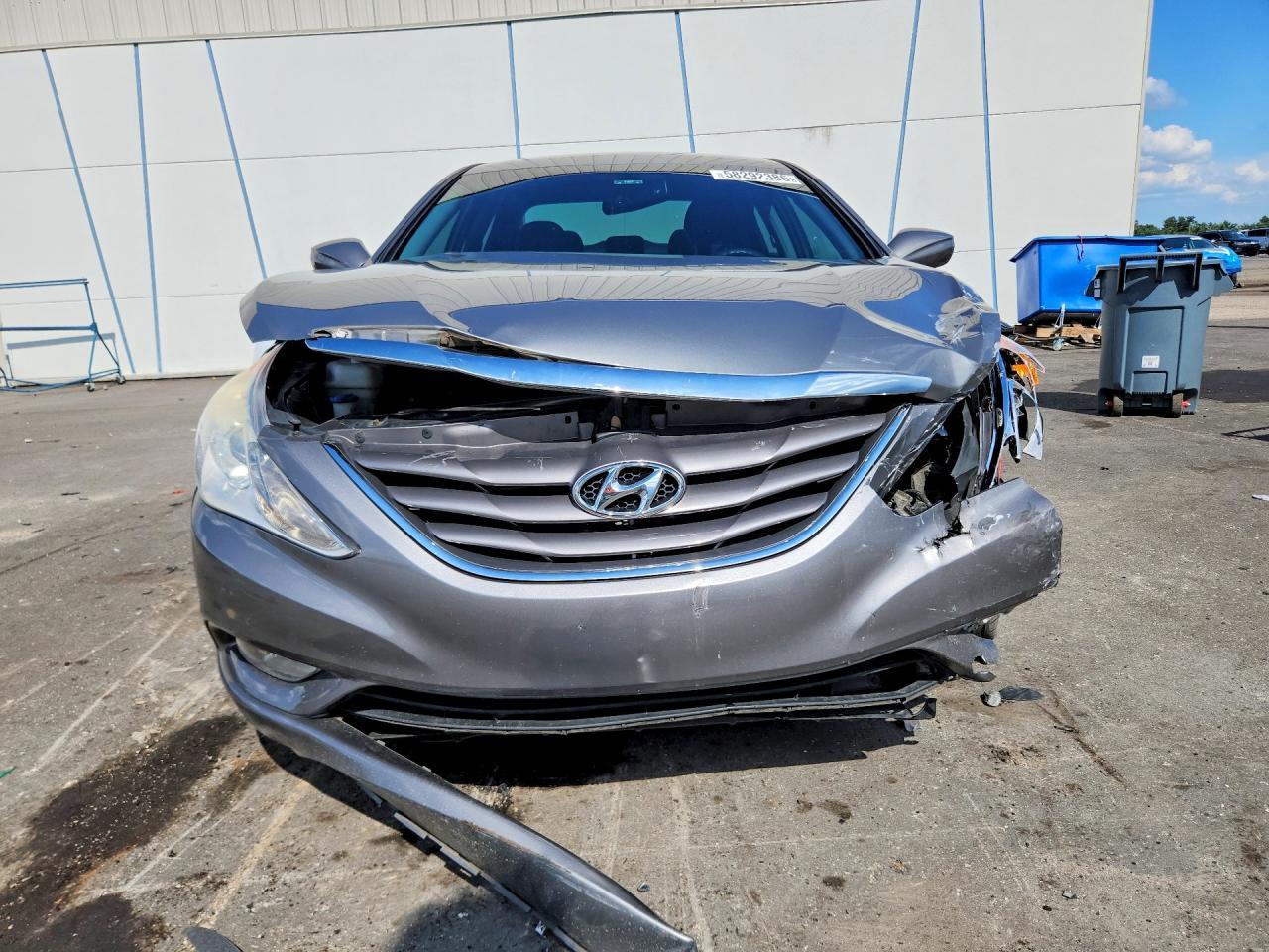 2013 Hyundai Sonata Gls - Image 5