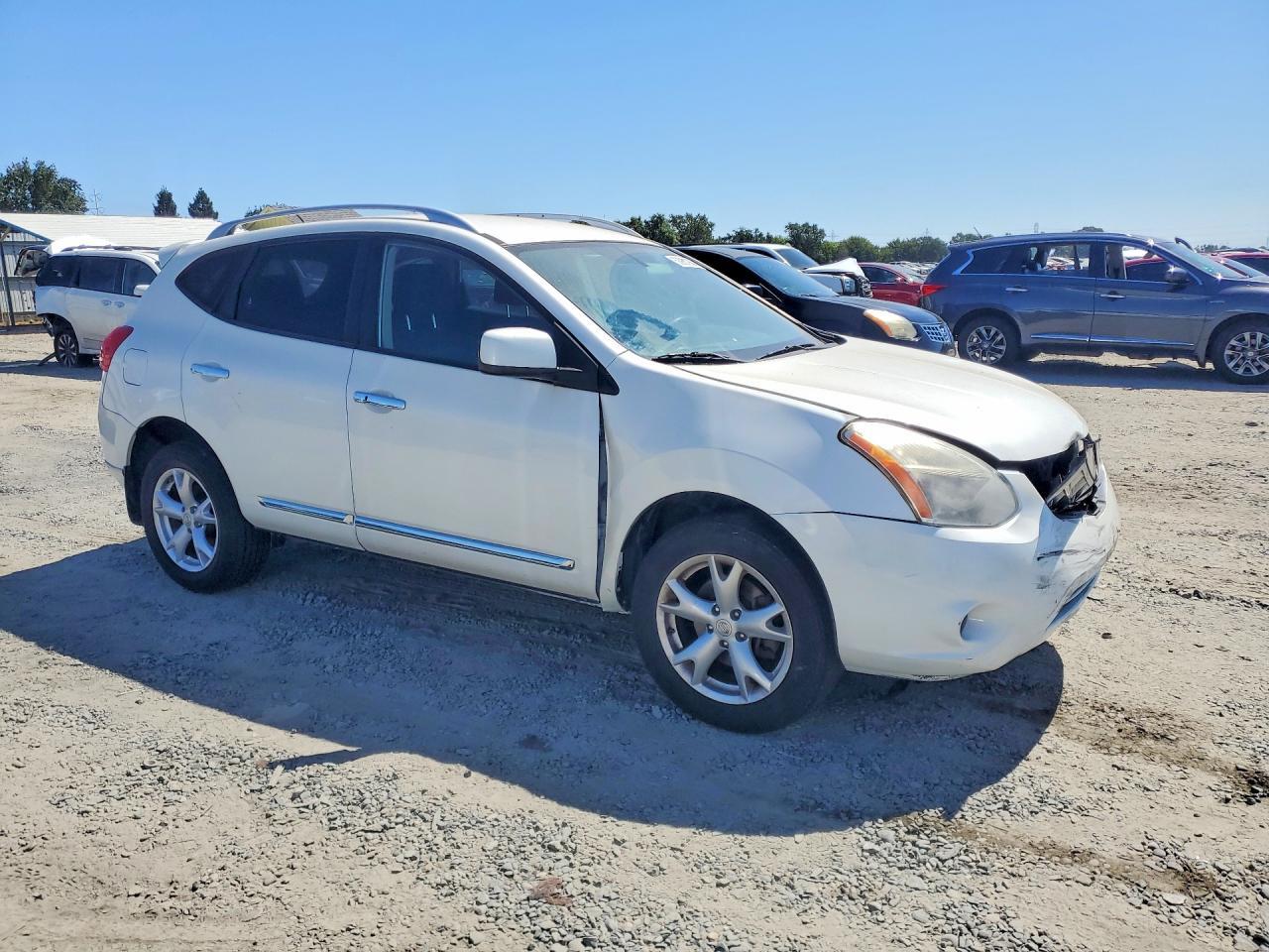 2011 Nissan Rogue S - Фото 4