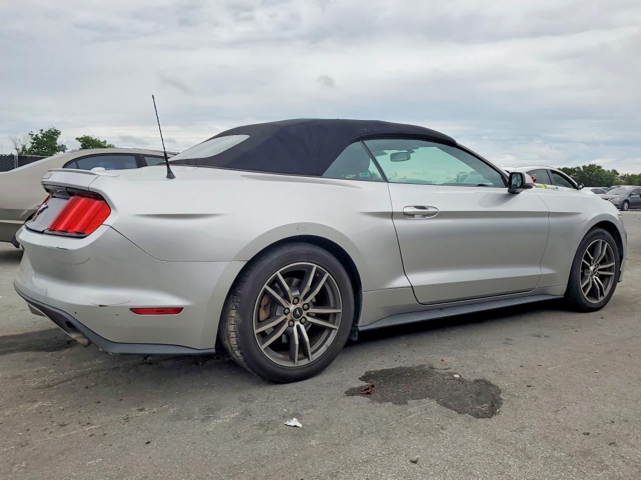 2017 Ford Mustang - Image 3