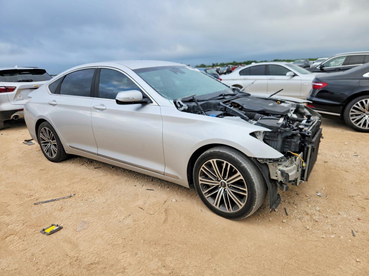 2018 Genesis G80 3.8 - Image 4