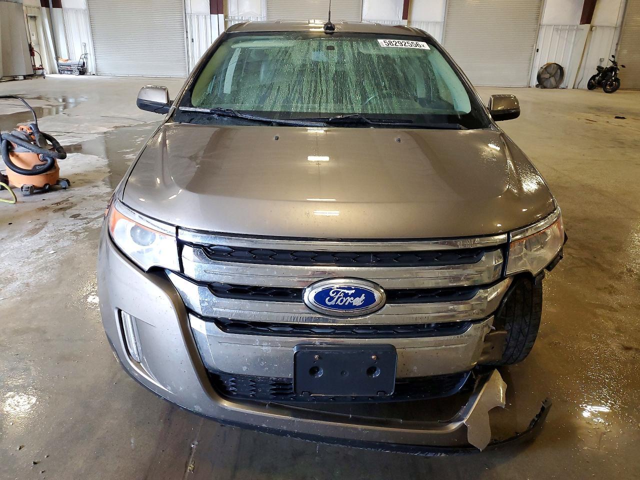2013 Ford Edge Limited - Image 5