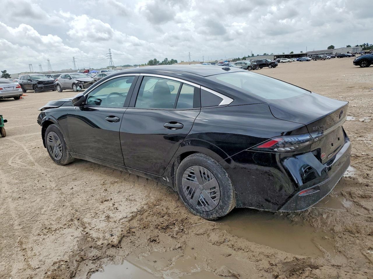2026 Nissan Sentra S - Фото 2