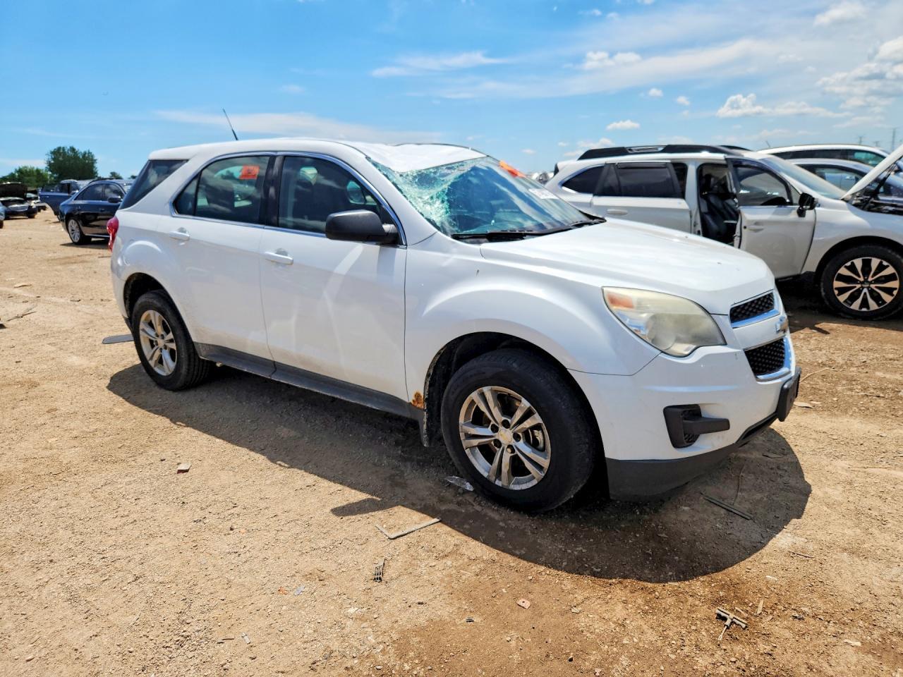 2013 Chevrolet Equinox Ls - Image 4