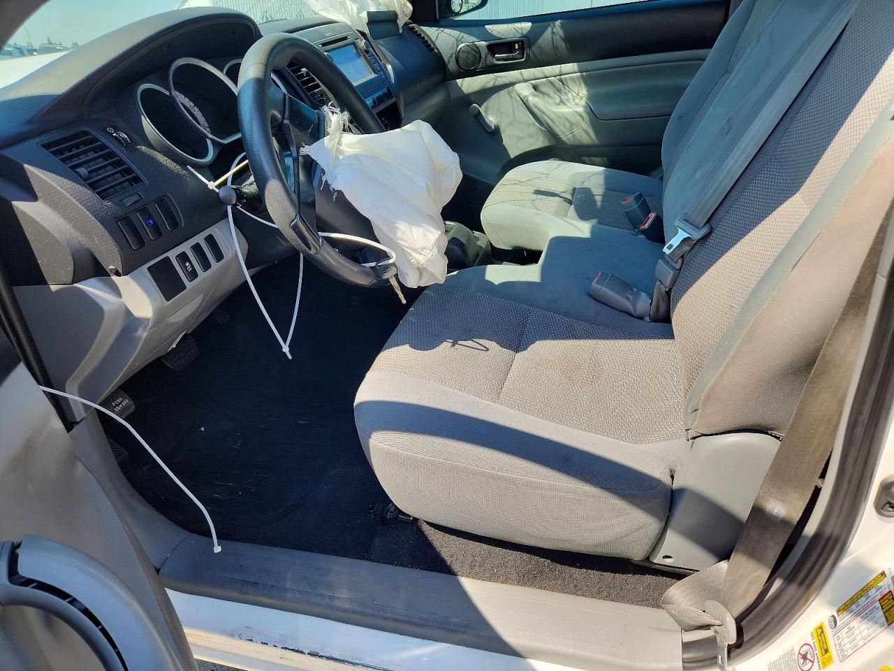2013 Toyota Tacoma Base - Image 7