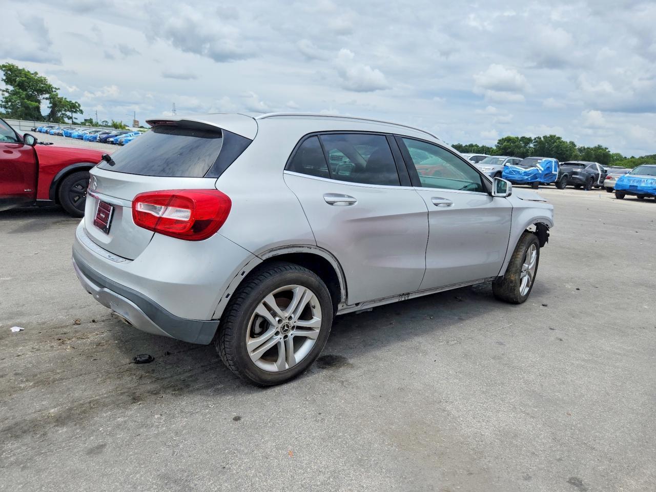 2018 Mercedes-Benz Gla 250 - Фото 3