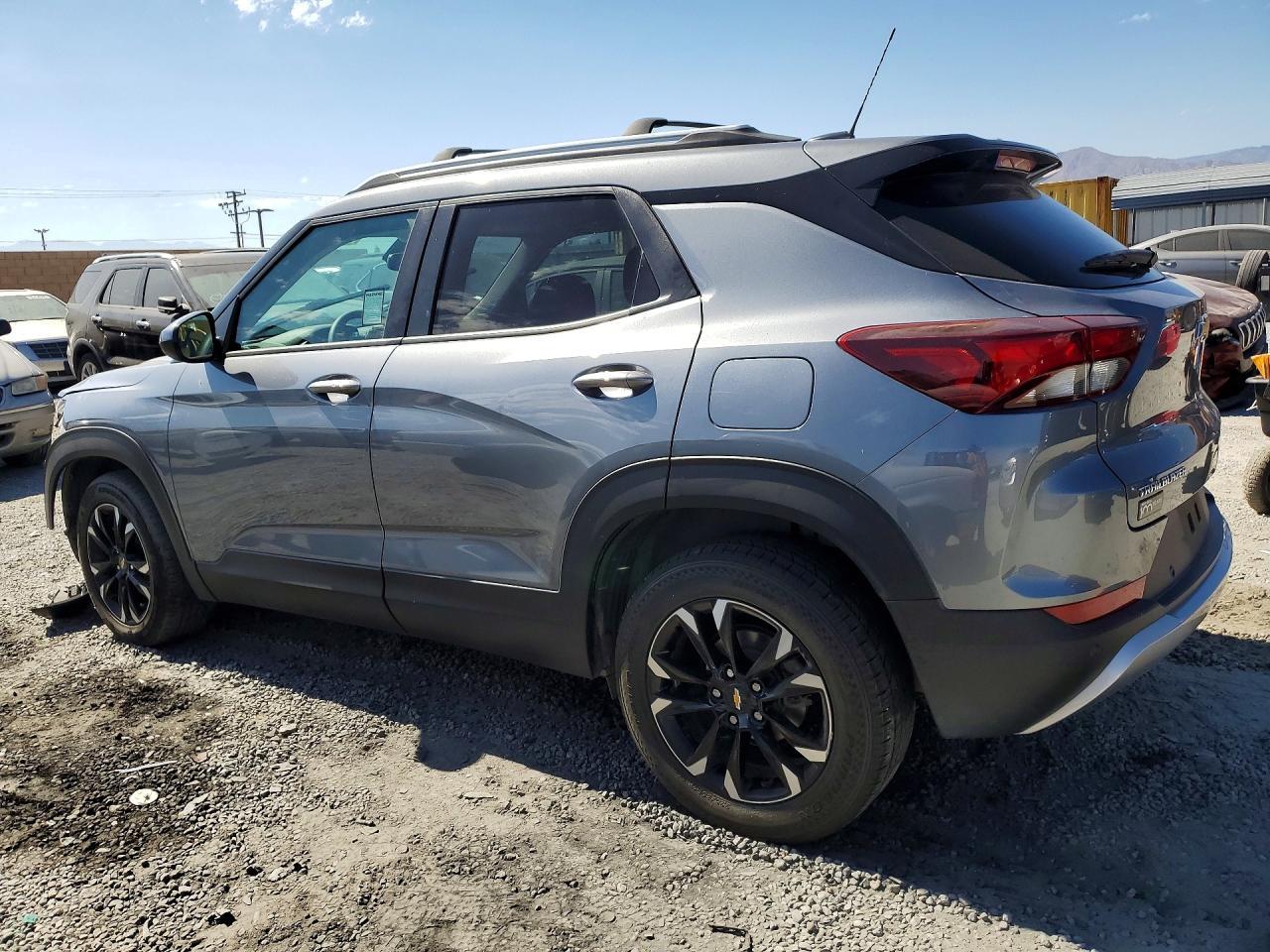 2022 Chevrolet Trailblazer Lt - Фото 2