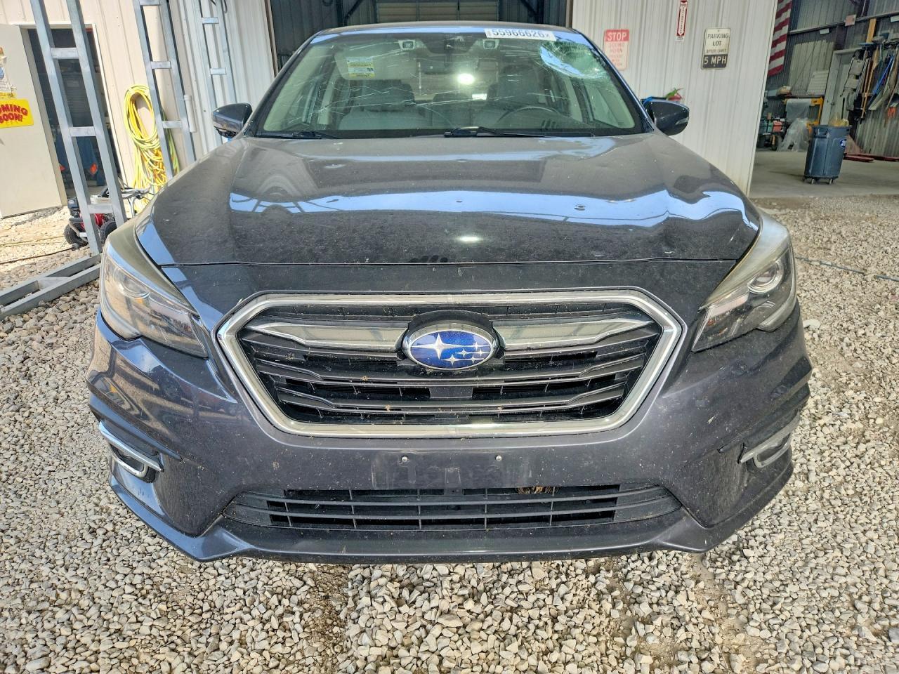 2018 Subaru Legacy 3.6R Limited - Фото 5