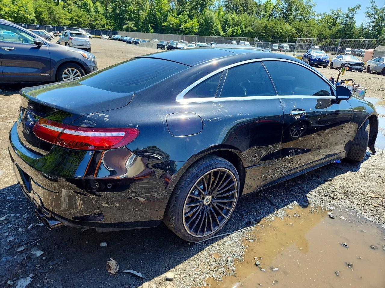 2018 Mercedes-Benz E 400 - Фото 3