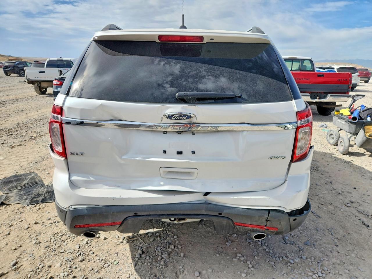 2015 Ford Explorer Xlt - Фото 6
