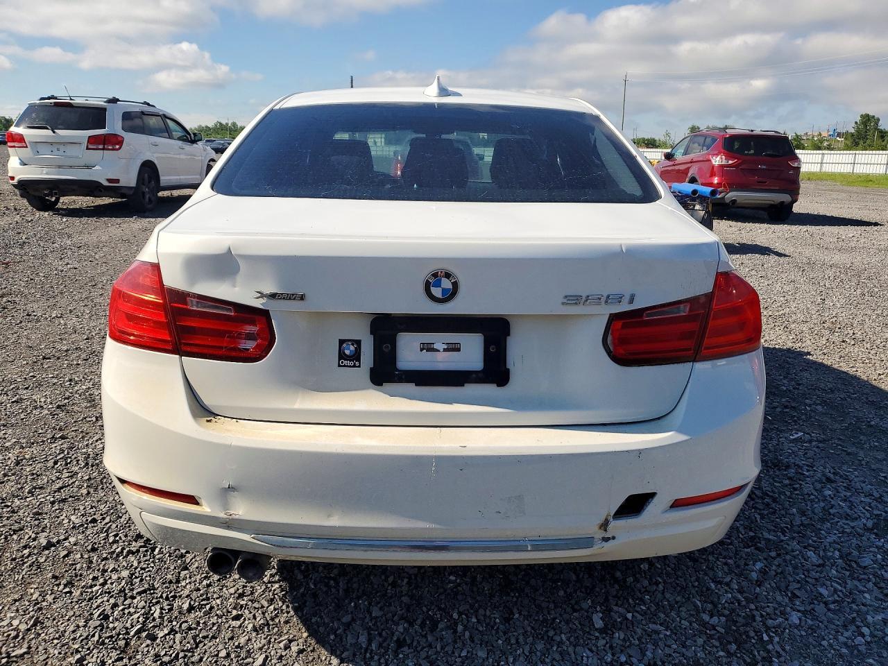 2014 BMW 328 Xi - Фото 6