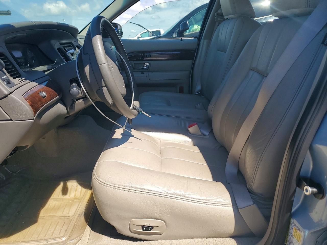 2010 Mercury Grand Marquis Ls - Фото 7