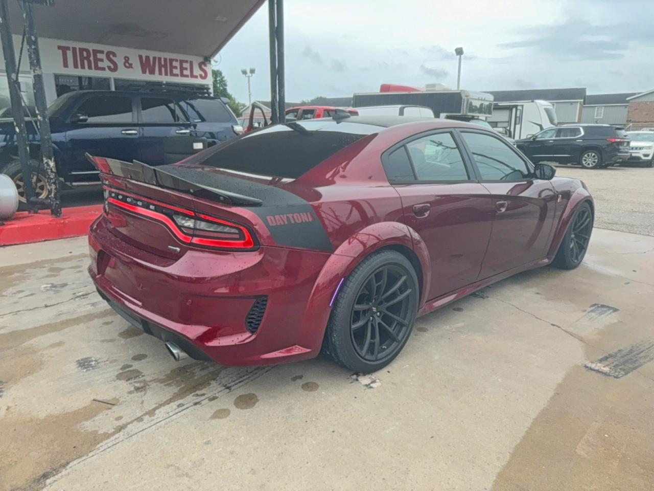 2018 Dodge Charger R - Фото 4