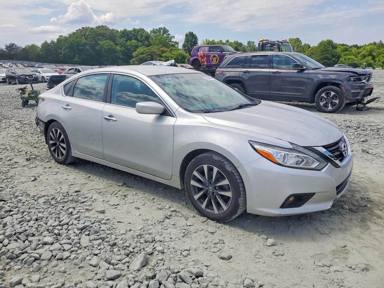 2016 Nissan Altima 2.5 Sv - Image 4