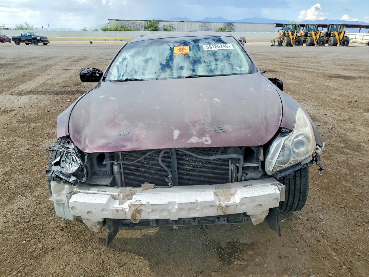 2010 Infiniti G37 Convertible Base - Image 5