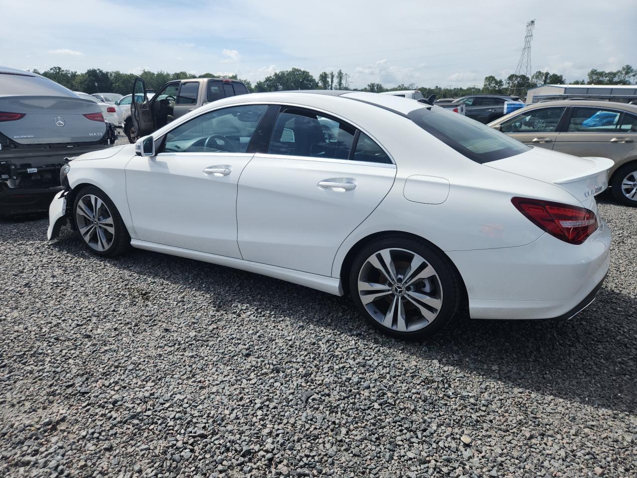 2019 Mercedes-Benz Cla 250 - Image 2
