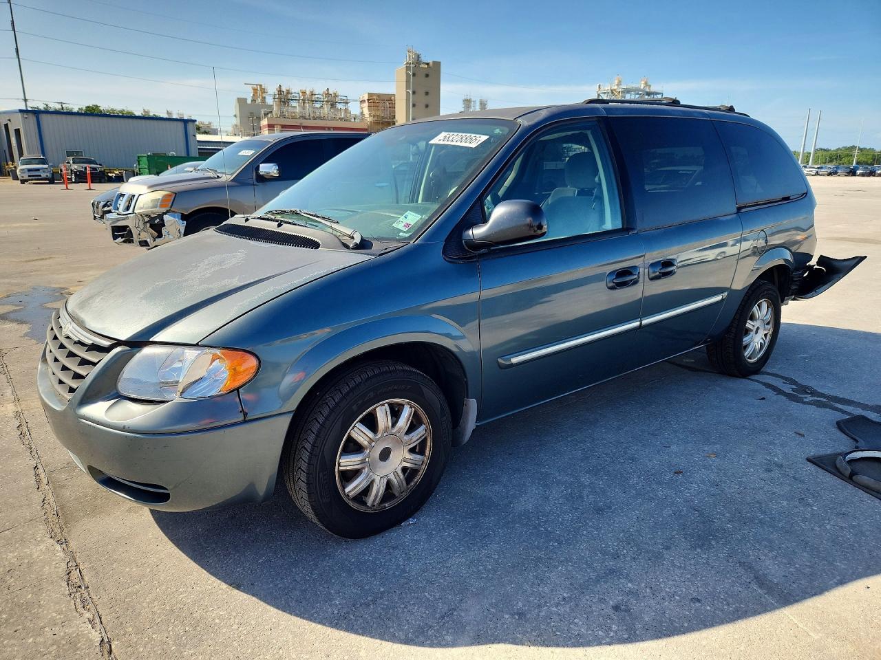2006 Chrysler Town & Country Touring