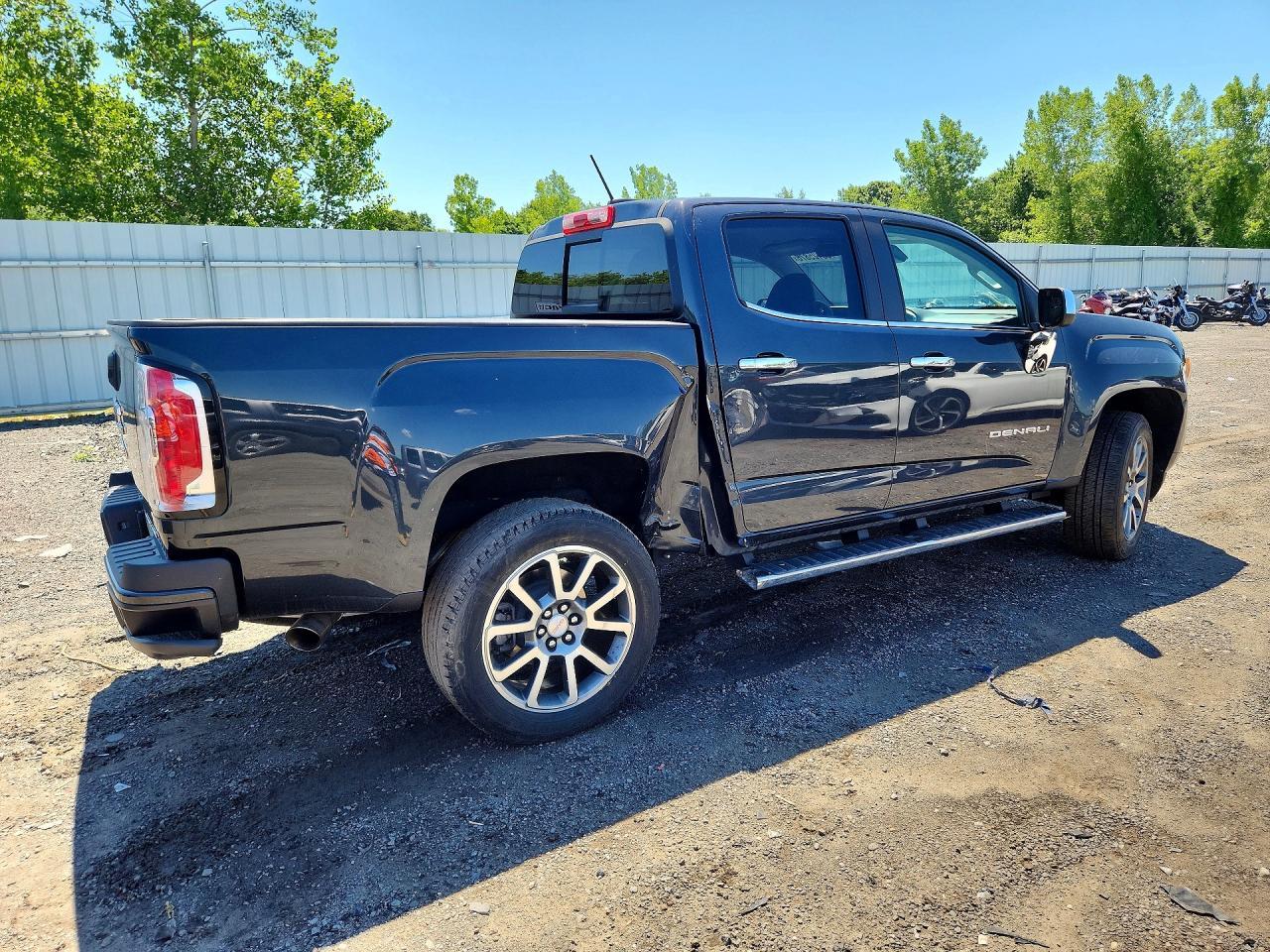 2021 GMC Canyon Denali - Фото 3