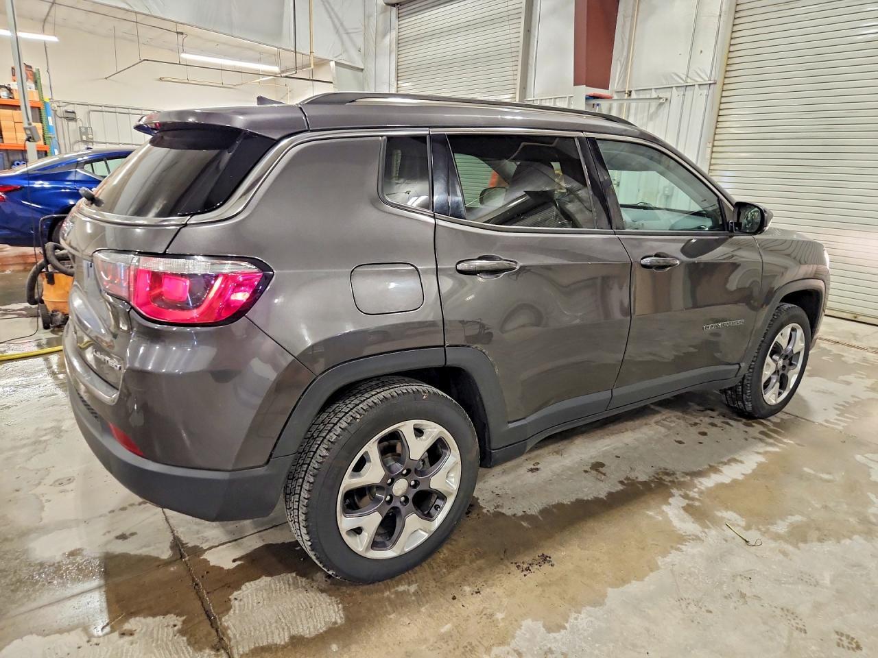 2020 Jeep Compass Limited - Фото 3