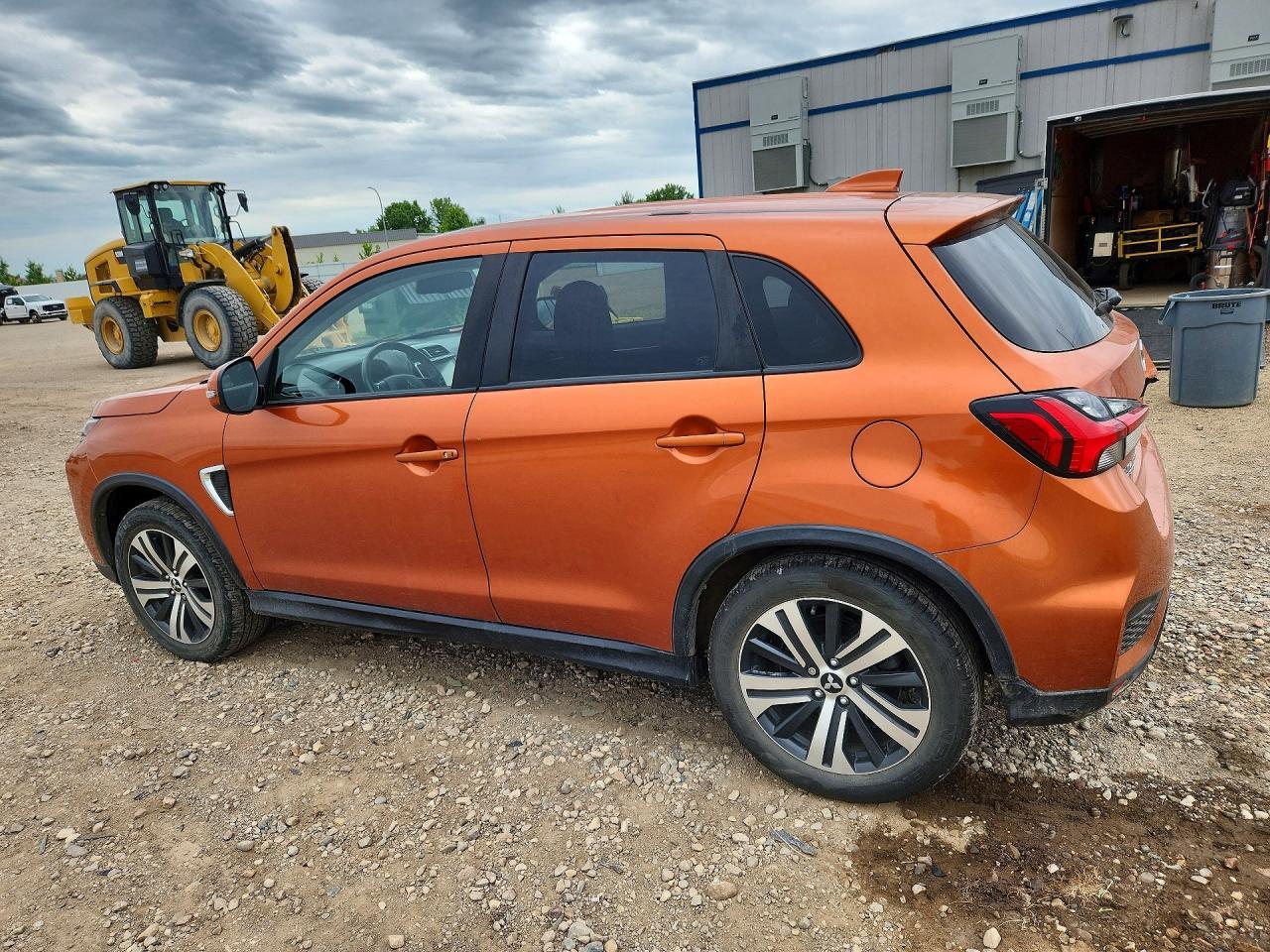2020 Mitsubishi Outlander Sport Es - Фото 2