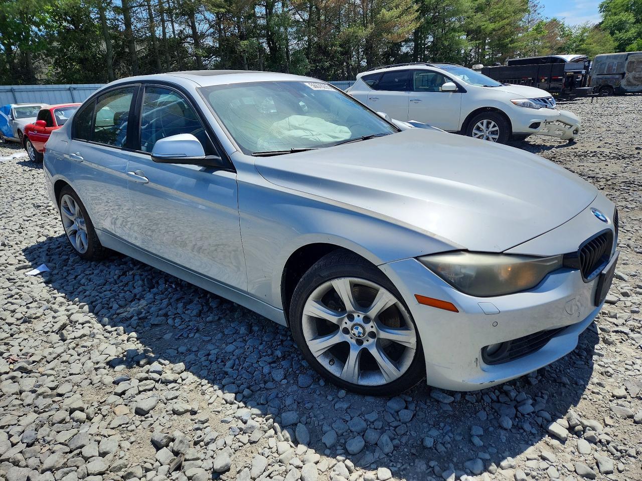 2015 BMW 328 Xi Sulev - Image 4