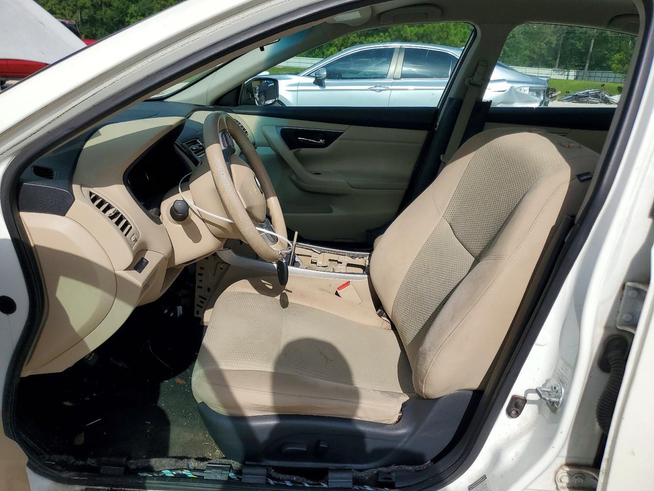2015 Nissan Altima 2.5 S - Image 7