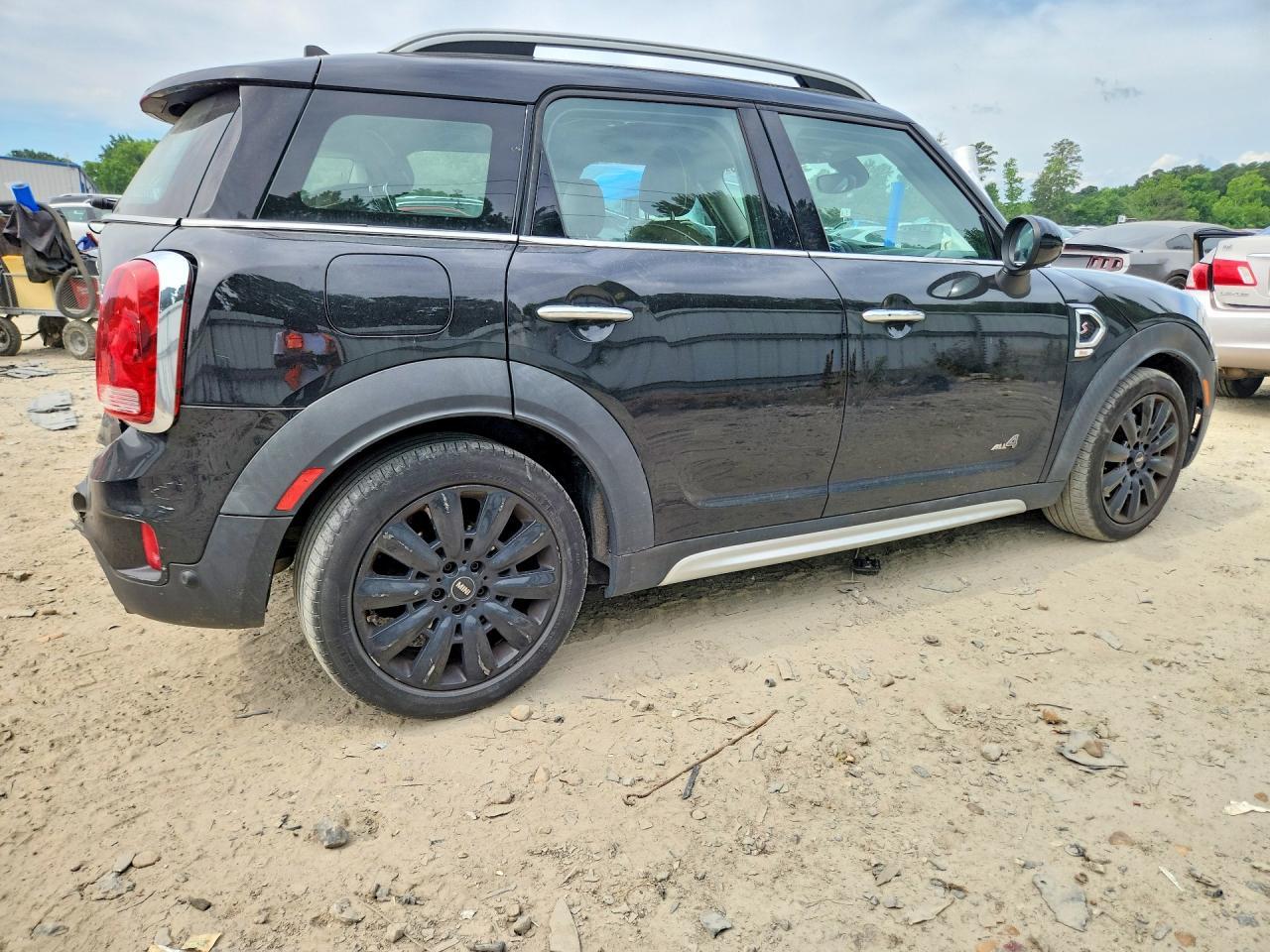2019 Mini Cooper S Countryman All4 - Image 3