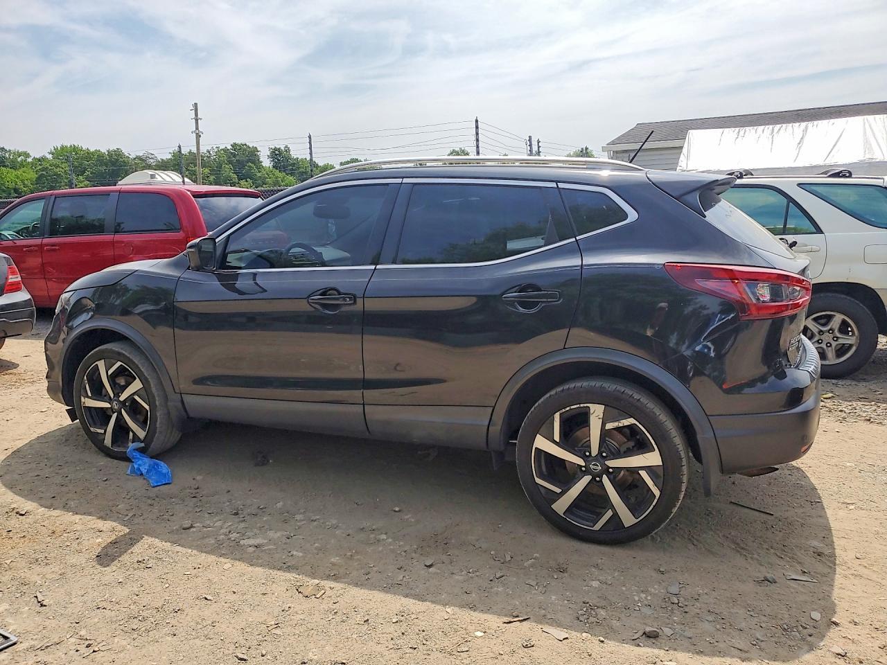 2020 Nissan Rogue Sport Sl - Фото 2