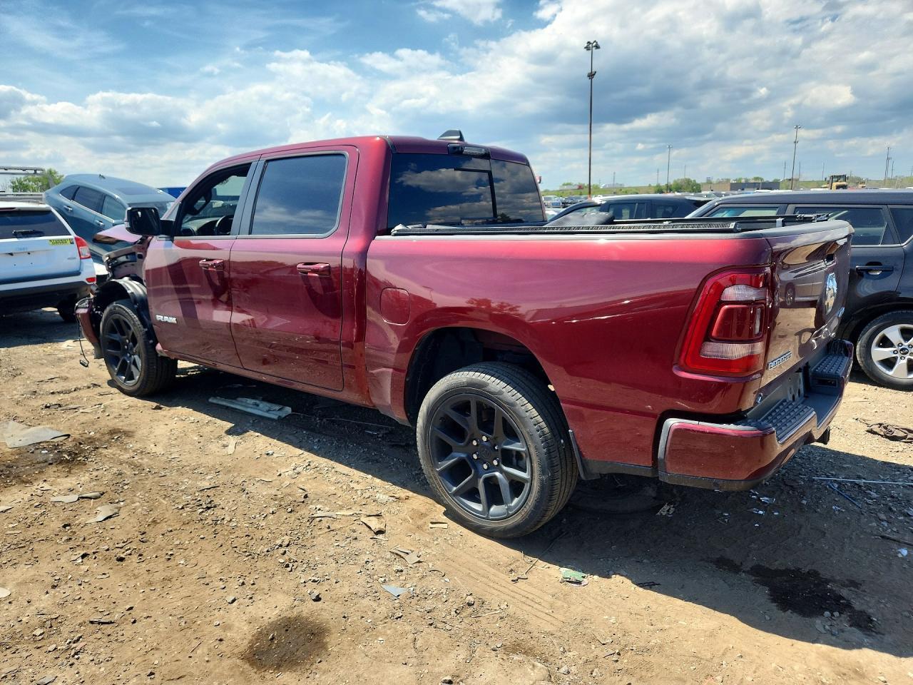 2024 Ram 1500 Laramie - Фото 2
