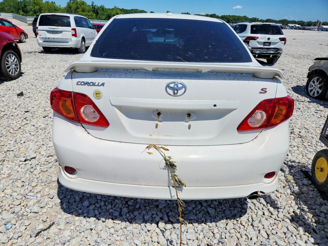 2010 Toyota Corolla S - Фото 6