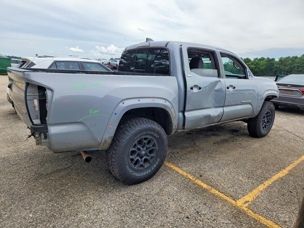 2021 Toyota Tacoma Sr5 V6 - Image 3