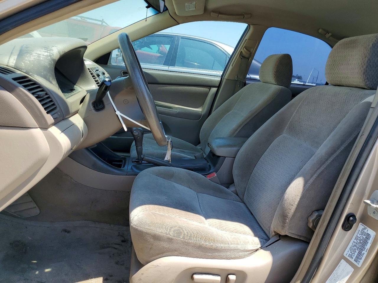 2002 Toyota Camry Le V6 - Фото 7